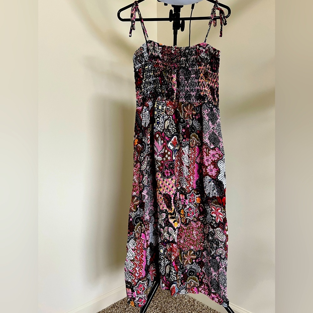 LOFT Midi dress